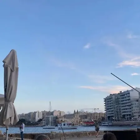 Em Malta Alloggio in famiglia *